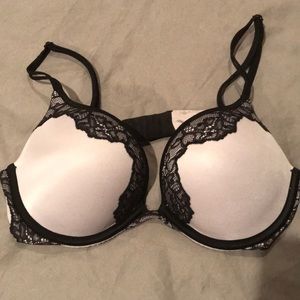 Victoria Secret VS Very Sexy Push-up bra